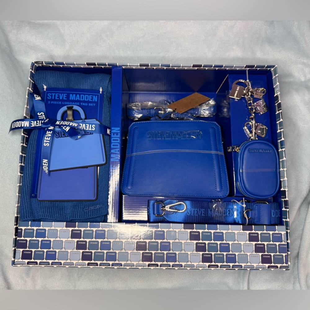 7 Piece Steve Madden All About The Evelyn Set!
